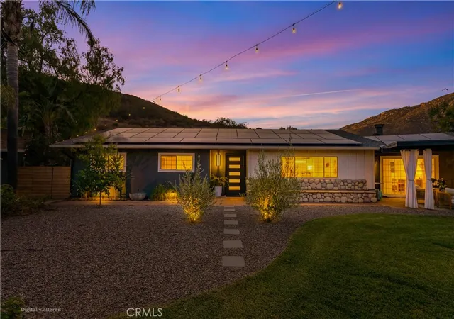 Photo 2 of Single family home for sale at 117 La Cresta, El Cajon, CA 92019 | MLS# ND26183696 | Listing updated on 2026-09-26