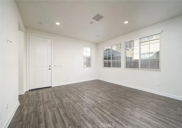 Photo 3 of Townhouse for sale at 1606 Pear Tree Pl, Upland, CA 91784 | MLS# IV26183949 | Listing updated on 2026-09-27