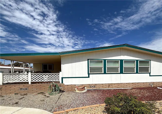 Photo 1 of Sale Pending at 1378 Bishop, Hemet, CA 92545 | MLS# CV26183992 | Listing updated on 2026-09-14