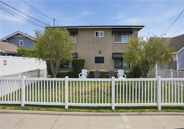Photo 3 of Multi family home for sale at 180 Rochester St, Costa Mesa, CA 92627 | MLS# OC26182296 | Listing updated on 2026-09-15
