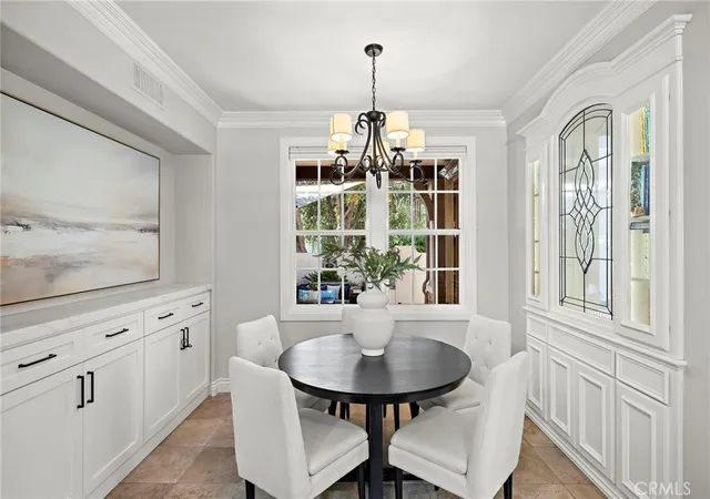 Photo 4 of Single family home for sale at 2 Mayville Pl, Ladera Ranch, CA 92694 | MLS# OC26183321 | Listing updated on 2026-10-01
