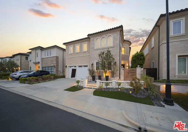 Photo 2 of Single family home for sale at 11967 Carabella Ct, Porter Ranch, CA 91326 | MLS# 26875865 | Listing updated on 2026-09-16