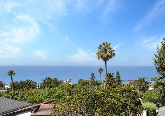 Photo 3 of Single family home for sale at 769 Manzanita Dr, Laguna Beach, CA 92651 | MLS# LG26183887 | Listing updated on 2026-09-15