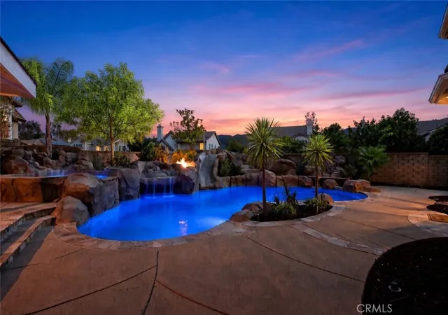 Photo 4 of Sale Pending at 42542 Vancouver, Murrieta, CA 92562 | MLS# SW26183880 | Listing updated on 2026-09-15