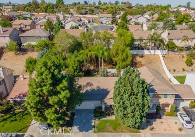 Photo 2 of Single family home for sale at 5599 Applecross, Riverside, CA 92507 | MLS# IG26183336 | Listing updated on 2026-09-15