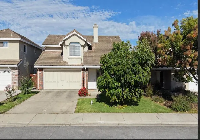 Photo 2 of Single family home for sale at 1016 Gordon St, Milpitas, CA 95035 | MLS# ML82058724 | Listing updated on 2026-09-14
