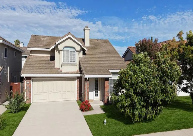 Photo 3 of Single family home for sale at 1016 Gordon St, Milpitas, CA 95035 | MLS# ML82058724 | Listing updated on 2026-09-14