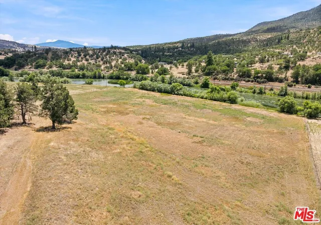 Photo 4 of Single family home for sale at 3721 Copco Rd, Hornbrook, CA 96044 | MLS# 26875859 | Listing updated on 2026-09-15