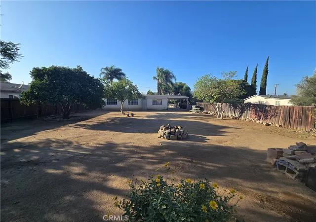 Photo 2 of Single family home for sale at 7550 Peters St, Riverside, CA 92504 | MLS# PW26185010 | Listing updated on 2026-09-15