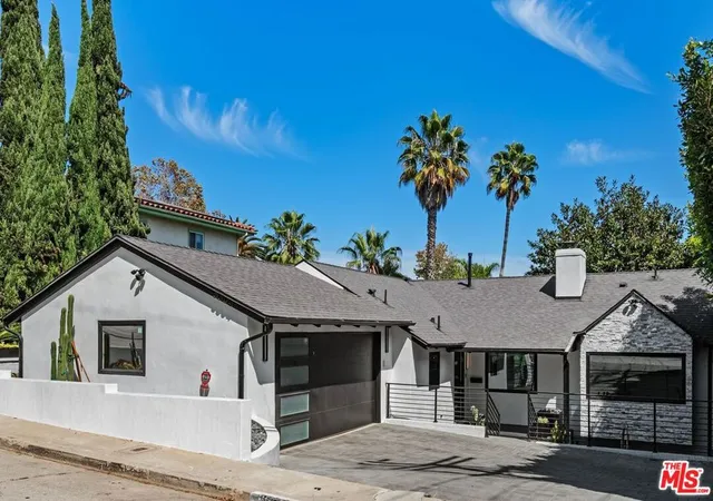 Photo 1 of Single family home for sale at 3304 Shelby Dr, Los Angeles, CA 90034 | MLS# 26875891 | Listing updated on 2026-09-15