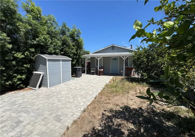Photo 3 of Single family home for sale at 1454 N Clybourn Ave, Burbank, CA 91505 | MLS# SR26185048 | Listing updated on 2026-09-14