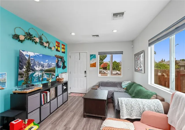 Photo 2 of Single family home for sale at 1127 S Shelton, Santa Ana, CA 92707 | MLS# SB26185001 | Listing updated on 2026-09-14