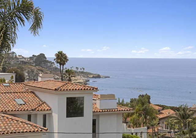 Photo 3 of Single family home for sale at 7784 Hillside Dr, San Diego, CA 92037 | MLS# 260020707SD | Listing updated on 2026-09-14