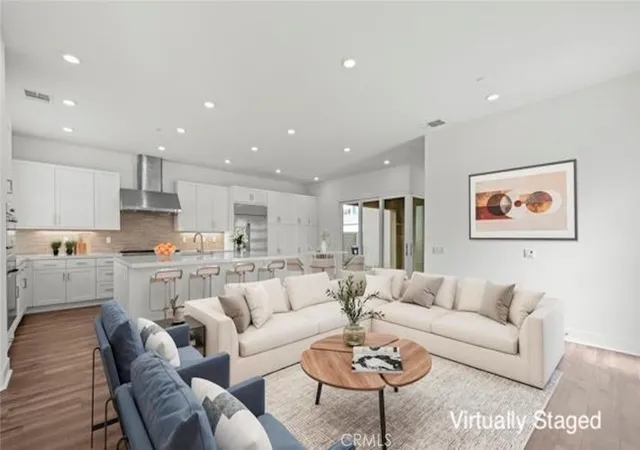 Photo 1 of Single family home for sale at 27503 Golden Currant Pl, Valencia, CA 91381 | MLS# SR26185122 | Listing updated on 2026-09-15