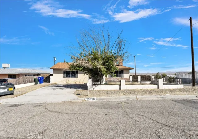 Photo 3 of Single family home for sale at 25550 Dayton, Barstow, CA 92311 | MLS# HD26185159 | Listing updated on 2026-09-15