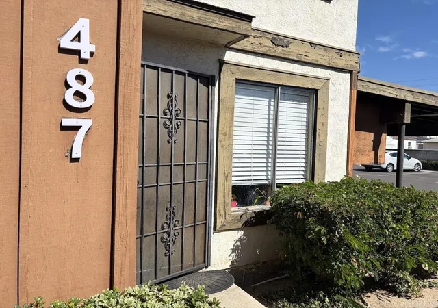 Photo 4 of Condo for sale at 487 S Lincoln Ave, El Cajon, CA 92020 | MLS# NDP2607963 | Listing updated on 2026-09-14
