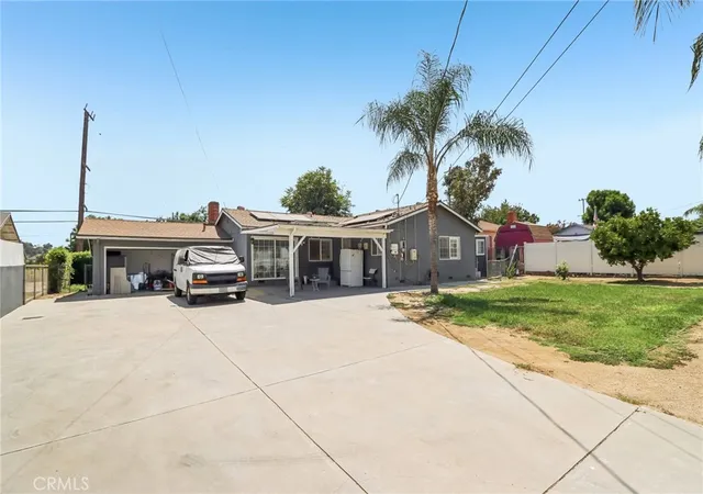 Photo 3 of Single family home for sale at 10065 Foothill, Los Angeles, CA 91342 | MLS# BB26185564 | Listing updated on 2026-09-17