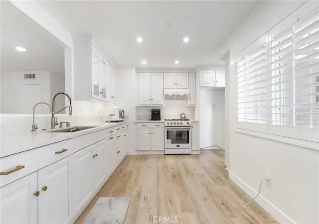 Photo 3 of Single family home for sale at 10065 Foothill, Los Angeles, CA 91342 | MLS# BB26185564 | Listing updated on 2026-09-17