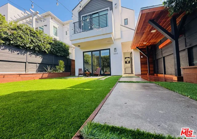 Photo 2 of Single family home for sale at 4816 Inglewood Blvd, Culver City, CA 90230 | MLS# 26852009 | Listing updated on 2026-09-15