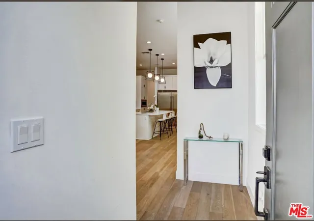 Photo 3 of Single family home for sale at 4816 Inglewood Blvd, Culver City, CA 90230 | MLS# 26852009 | Listing updated on 2026-09-15