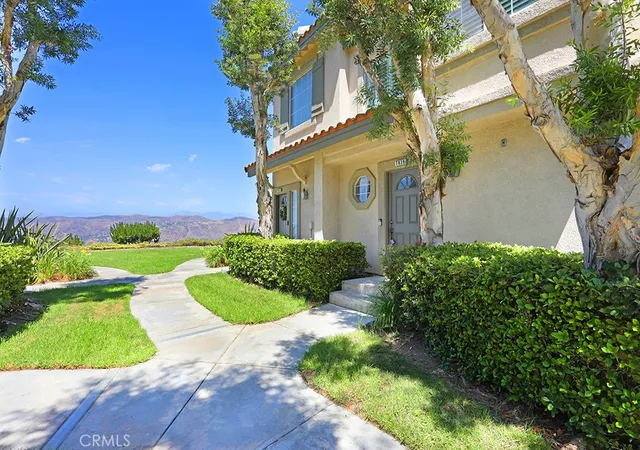 Condo for sale at 7839 E Viewrim Dr, Anaheim Hills, CA 92808 | MLS# PW26184858
