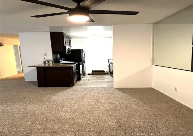 Listing Photo 5 - Condo for sale in building located at 3602 W Estates, Rolling Hills Estates, CA 90274 - Unit #115