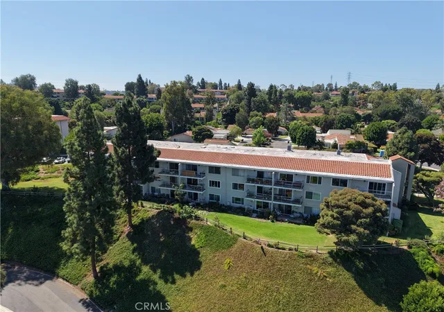 Photo 3 of Condo for sale at 5369 Algarrobo #1C, Laguna Woods, CA 92637 | MLS# OC26185296 | Listing updated on 2026-09-15