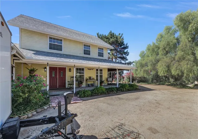 Photo 2 of Single family home for sale at 35120 Calle Nopal, Temecula, CA 92592 | MLS# SW26186213 | Listing updated on 2026-09-14
