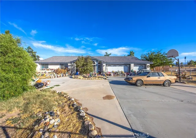 Photo 1 of Single family home for sale at 17821 Mauna Loa, Hesperia, CA 92345 | MLS# HD26185370 | Listing updated on 2026-09-15