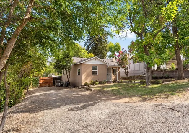Photo 3 of Single family home for sale at 15 Oak Park Way, Oroville, CA 95966 | MLS# SN26186336 | Listing updated on 2026-09-14