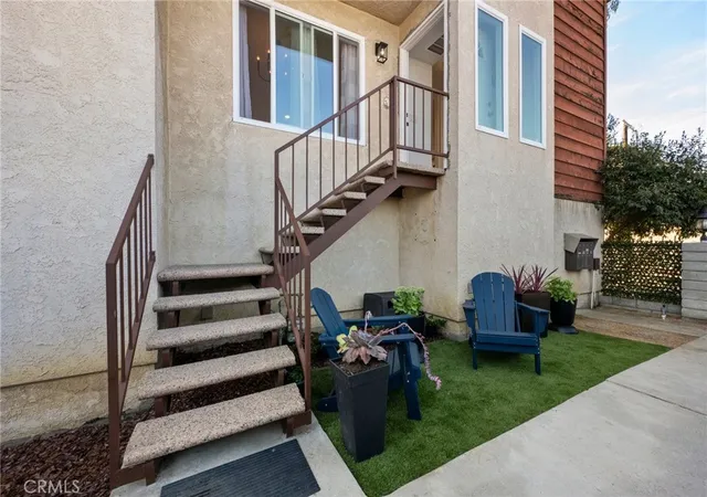 Photo 2 of Condo for sale at 441 W 2nd, Los Angeles, CA 90731 | MLS# PW26184746 | Listing updated on 2026-09-23