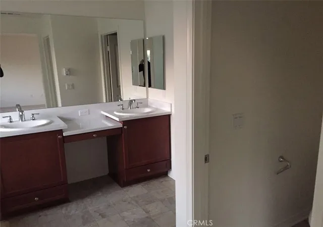 Photo 13 of Single family home for sale at 7906 Sea Salt, Fontana, CA 92336 | MLS# TR26186744 | Listing updated on 2026-10-02