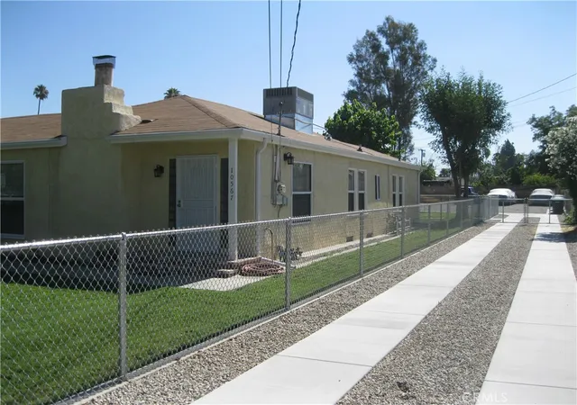 Photo 4 of House for sale at 10567 Ohio, Loma Linda, CA 92354 | MLS# SW26186913 | Listing updated on 2026-09-15