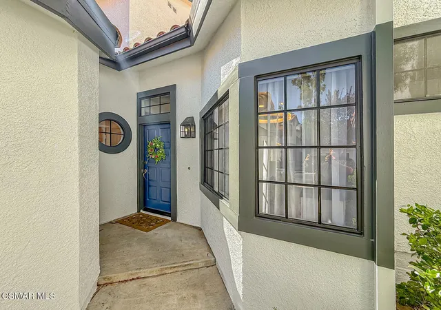 Photo 2 of Townhouse for sale at 4766 Taranto Wy, Oak Park, CA 91377 | MLS# 226004072 | Listing updated on 2026-09-15