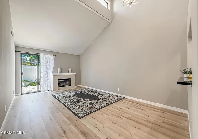 Photo 3 of Townhouse for sale at 4766 Taranto Wy, Oak Park, CA 91377 | MLS# 226004072 | Listing updated on 2026-09-15