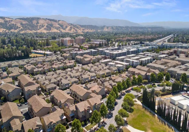 Photo 2 of Townhouse for sale at 833 Lotus Flower Loop, San Jose, CA 95123 | MLS# ML82059016 | Listing updated on 2026-09-14