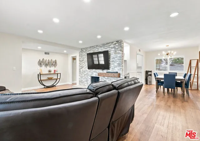 Photo 4 of Single family home for sale at 1873 Rosemount Ave, Claremont, CA 91711 | MLS# 26875971 | Listing updated on 2026-10-01