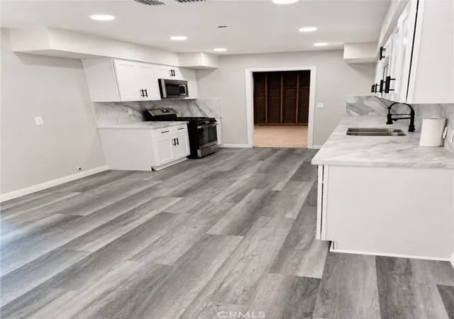 Photo 3 of Single family home for sale at 34973 Shasta St, Yucaipa, CA 92399 | MLS# WS26184064 | Listing updated on 2026-10-03
