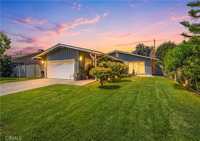 Photo 1 of Single family home for sale at 1101 S Mountain St, Visalia, CA 93277 | MLS# SR26187229 | Listing updated on 2026-10-05