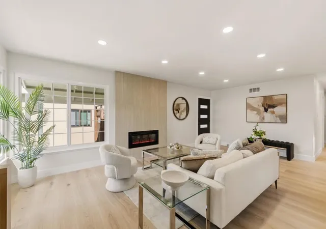 Photo 3 of Sale Pending at 2983 Howell Ave, Santa Clara, CA 95051 | MLS# ML82056022 | Listing updated on 2026-09-14