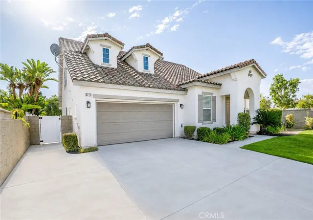 Photo 2 of Single family home for sale at 8274 Fern Grove Cir, Riverside, CA 92508 | MLS# OC26123956 | Listing updated on 2026-09-15