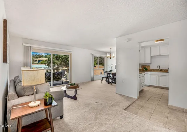 Photo 3 of Sale Pending at 824 Pinetree Cir #31, Thousand Oaks, CA 91360 | MLS# V1-38412 | Listing updated on 2026-09-15