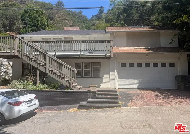 Photo 1 of Sale Pending at 9699 Yoakum Dr, Los Angeles, CA 90210 | MLS# 26876343 | Listing updated on 2026-09-15