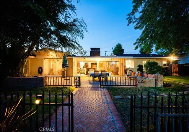 Photo 4 of Single family home for sale at 1734 W Lancaster Blvd, Lancaster, CA 93534 | MLS# SR26185872 | Listing updated on 2026-09-14