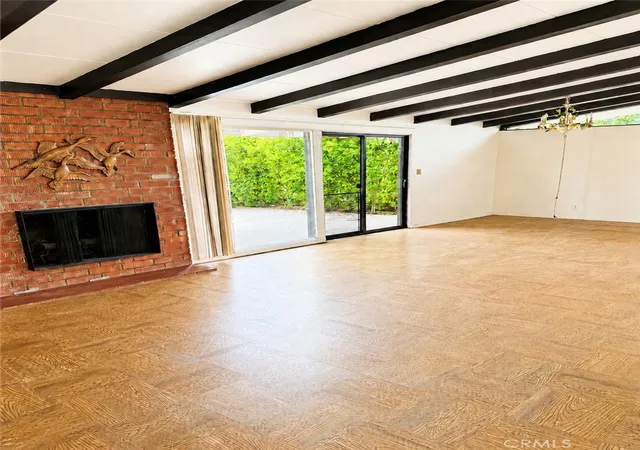 Photo 3 of Sale Pending at 14917 Clymer, Los Angeles, CA 91345 | MLS# SR26188290 | Listing updated on 2026-09-14