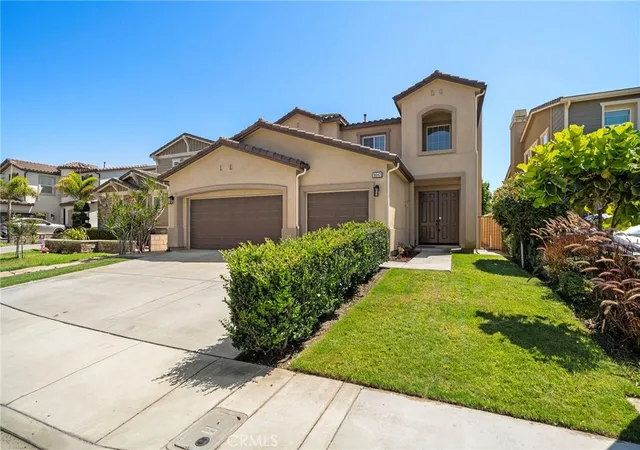 Photo 3 of Single family home for sale at 9042 Lemongrass Ct, Fountain Valley, CA 92708 | MLS# OC26185174 | Listing updated on 2026-09-29
