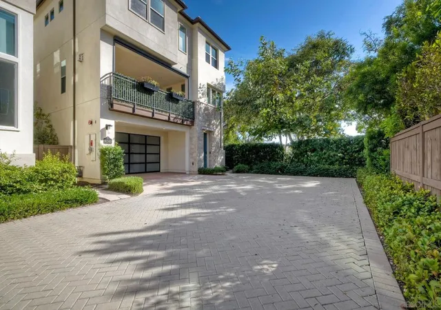 Photo 2 of Single family home for sale at 16240 Camden Cir, San Diego, CA 92127 | MLS# 260021035SD | Listing updated on 2026-09-15