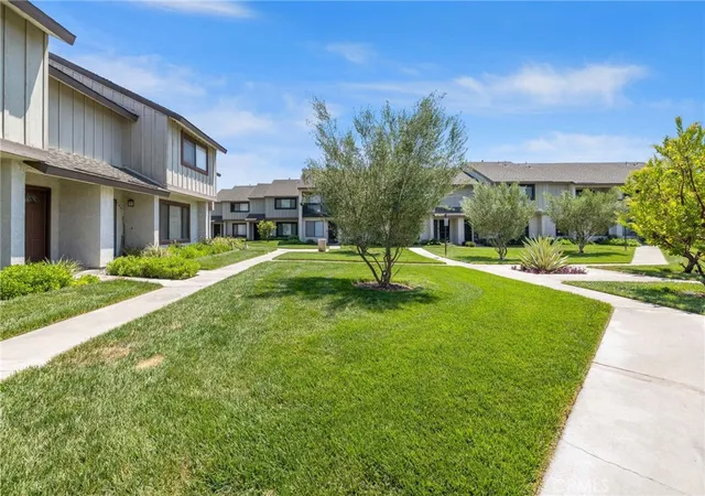Photo 3 of Condo for sale at 1361 S Walnut #3875, Anaheim, CA 92802 | MLS# OC26188166 | Listing updated on 2026-09-14