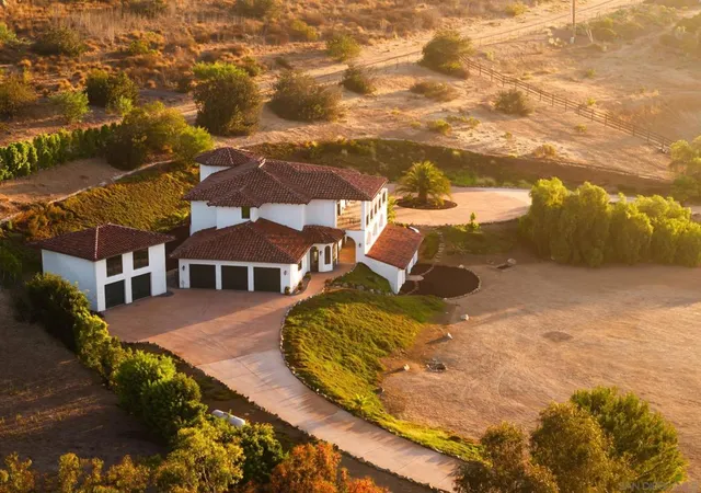 Photo 3 of Sale Pending at 17488 La Brisa, Rancho Santa Fe, CA 92067 | MLS# 260021061SD | Listing updated on 2026-09-14