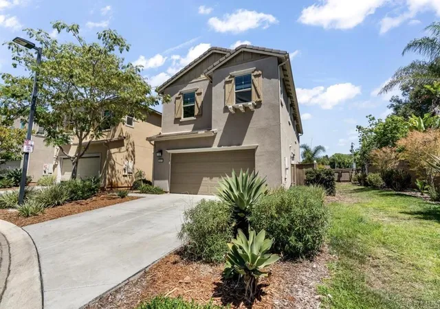 Photo 3 of Sale Pending at 2037 White Alder Ln, Vista, CA 92084 | MLS# NDP2608099 | Listing updated on 2026-09-14